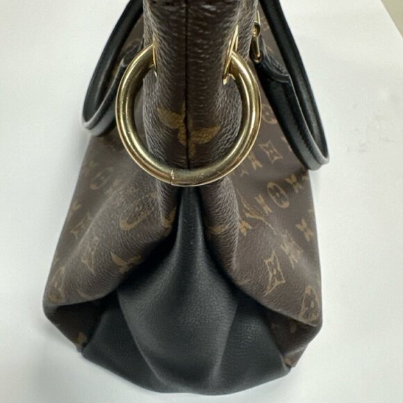 LOUIS VUITTON MONOGRAM CANVAS PURSE - Picture 10 of 10